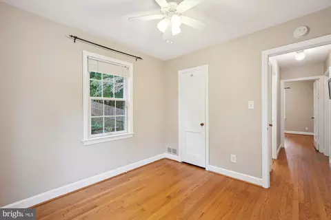 Bedroom - 10208 Carson Pl, Silver Spring, MD 20901 photo 4 of 5