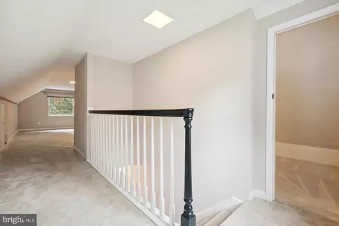 Entry Way - 10208 Carson Pl, Silver Spring, MD 20901 photo 3 of 4