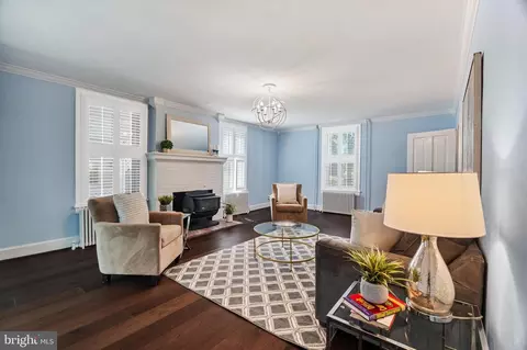 Living - 15435 Good Hope Rd, Silver Spring, MD 20905 photo 3 of 3