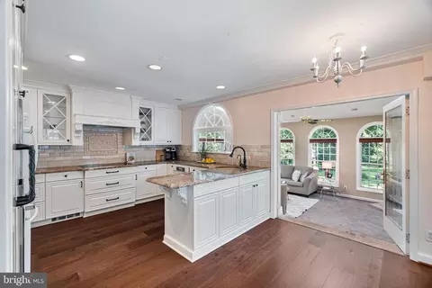 Kitchen - 15435 Good Hope Rd, Silver Spring, MD 20905 photo 2 of 3