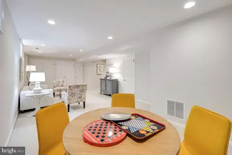 8715 2nd Ave, Silver Spring, MD 20910 photo 41