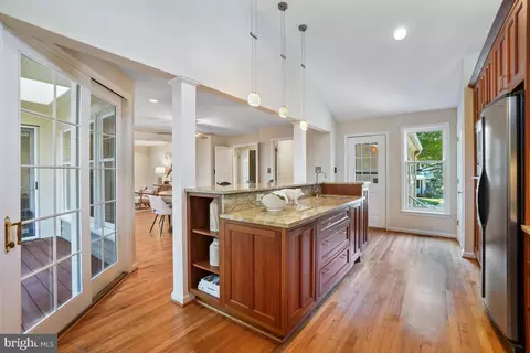 8715 2nd Ave, Silver Spring, MD 20910 photo 24