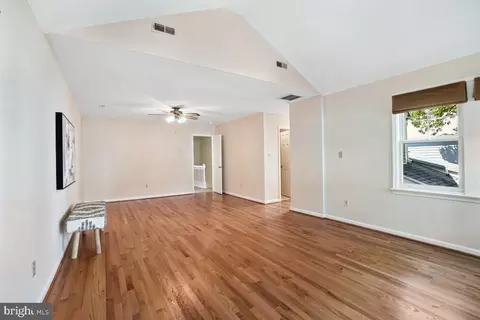 8715 2nd Ave, Silver Spring, MD 20910 photo 34