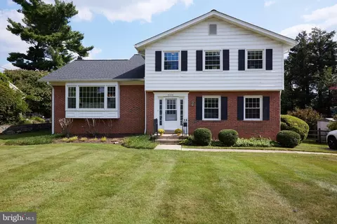 8406 Buckhannon Dr, Potomac, MD 20854