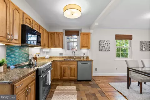 10016 Greenock Rd, Silver Spring, MD 20901 photo 19