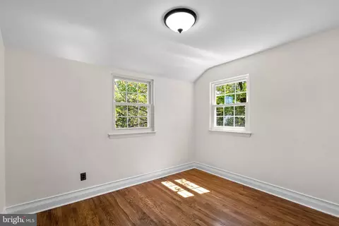 10016 Greenock Rd, Silver Spring, MD 20901 photo 27