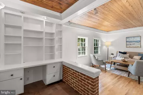 10016 Greenock Rd, Silver Spring, MD 20901 photo 9