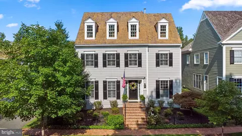 204 Massbury St, Gaithersburg, MD 20878