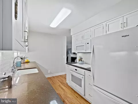 3306 Densmore Ct #205-A, Silver Spring, MD 20906 photo 8