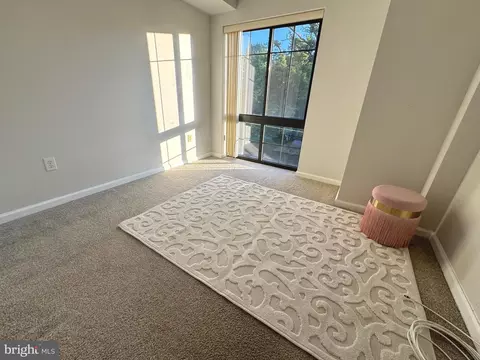7915 Eastern Ave #408, Silver Spring, MD 20910 photo 20