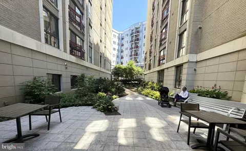 7915 Eastern Ave #408, Silver Spring, MD 20910 photo 24