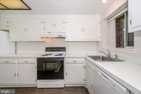 Kitchen - 3511 Forest Edge Dr #17-1F, Silver Spring, MD 20906 photo 1 of 5