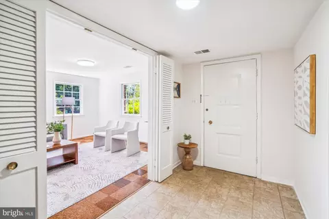 Entry Way - 9210 Watson Rd, Silver Spring, MD 20910 photo 4 of 4
