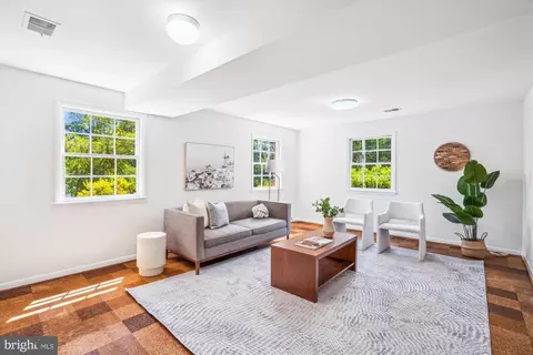 Living - 9210 Watson Rd, Silver Spring, MD 20910 photo 7 of 10