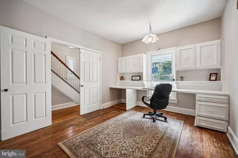 637 Ritchie Ave, Silver Spring, MD 20910 photo 5