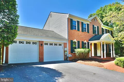 2 Dunleith Ct, North Potomac, MD 20878