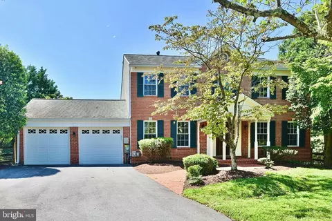 2 Dunleith Ct, North Potomac, MD 20878 photo 2