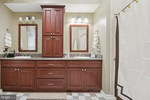 10929 Rocky Mount Way, Silver Spring, MD 20902 photo 19