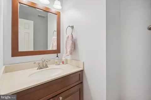 10929 Rocky Mount Way, Silver Spring, MD 20902 photo 15