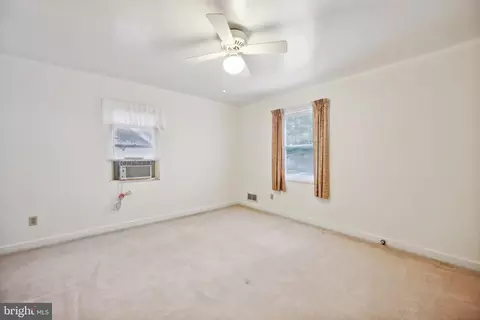 Bedroom - 1610 Cody Dr, Silver Spring, MD 20902 photo 5 of 6