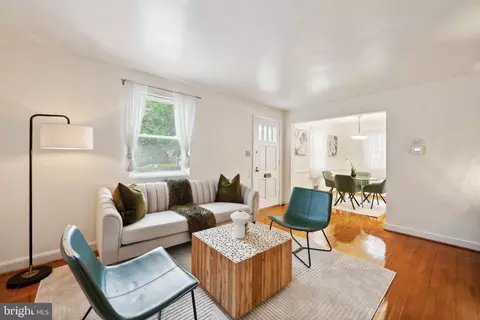 Living - 1610 Cody Dr, Silver Spring, MD 20902 photo 1 of 4