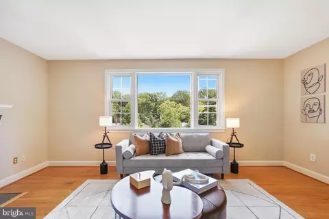 400 Hinsdale Ct, Silver Spring, MD 20901 photo 11