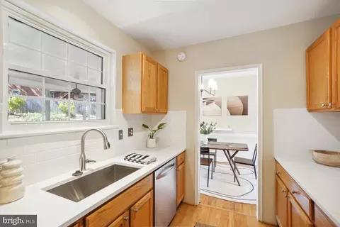 400 Hinsdale Ct, Silver Spring, MD 20901 photo 19