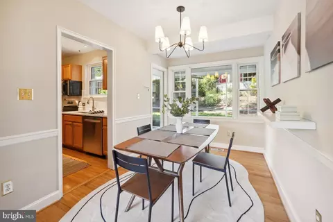 400 Hinsdale Ct, Silver Spring, MD 20901 photo 13