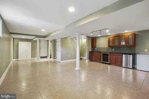 400 Hinsdale Ct, Silver Spring, MD 20901 photo 37