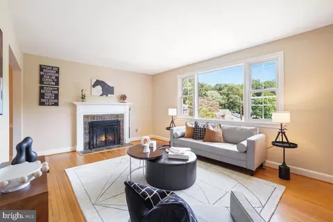 400 Hinsdale Ct, Silver Spring, MD 20901 photo 7