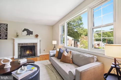 400 Hinsdale Ct, Silver Spring, MD 20901 photo 12