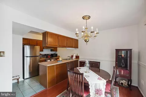 13907 Valleyfield Dr, Silver Spring, MD 20906 photo 3