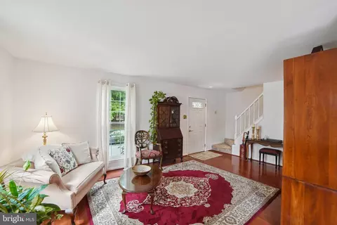 13907 Valleyfield Dr, Silver Spring, MD 20906 photo 2
