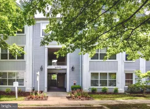 14203 Woolen Oak Ct #8-31, Silver Spring, MD 20906