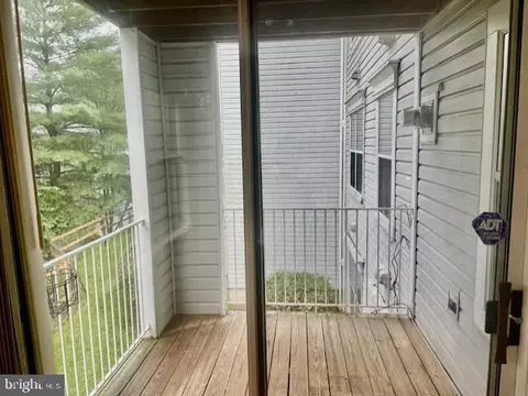 14203 Woolen Oak Ct #8-31, Silver Spring, MD 20906 photo 11
