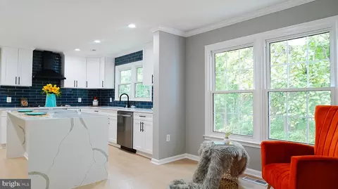 Kitchen - 709 Brandon Green Dr, Silver Spring, MD 20904 photo 4 of 5