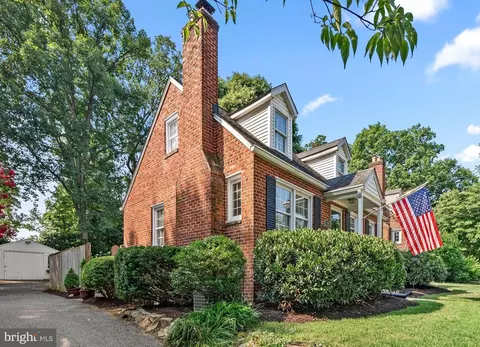 Exterior - 109 Eastmoor Dr, Silver Spring, MD 20901 photo 14 of 18