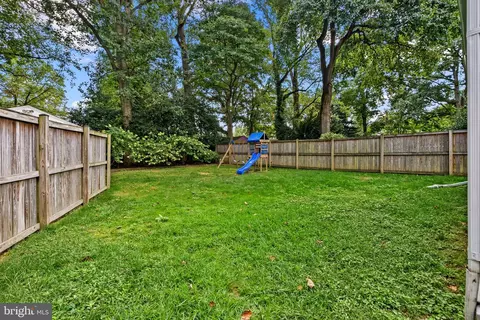 Exterior - 109 Eastmoor Dr, Silver Spring, MD 20901 photo 6 of 18