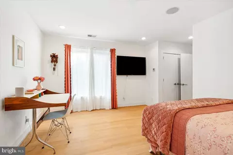 9803 Mcmillan Ave, Silver Spring, MD 20910 photo 26