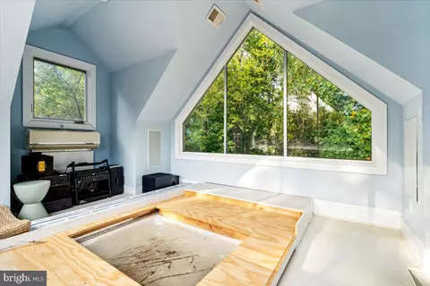 9803 Mcmillan Ave, Silver Spring, MD 20910 photo 22
