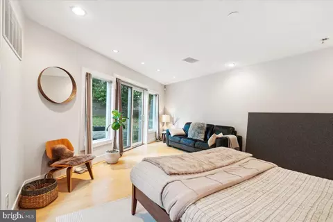 9803 Mcmillan Ave, Silver Spring, MD 20910 photo 43
