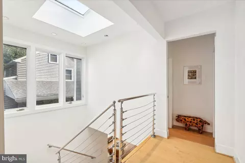 9803 Mcmillan Ave, Silver Spring, MD 20910 photo 31
