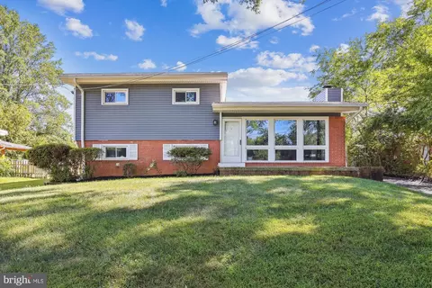 3 Dorothy Ln, Rockville, MD 20851