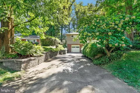 Exterior - 709 Brantford Ave, Silver Spring, MD 20904 photo 5 of 21