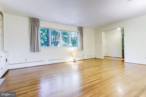 Living - 709 Brantford Ave, Silver Spring, MD 20904 photo 5 of 8