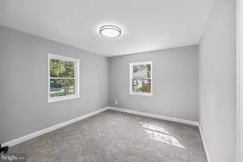 1621 Belvedere Blvd, Silver Spring, MD 20902 photo 12