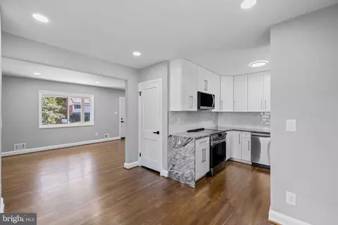 1621 Belvedere Blvd, Silver Spring, MD 20902 photo 6