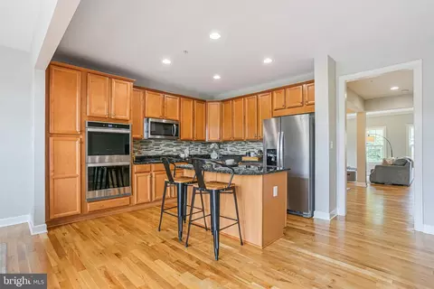 1508 Regent Manor Ct, Silver Spring, MD 20904 photo 8