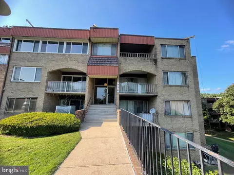 436 Girard St #239 - 201, Gaithersburg, MD 20877