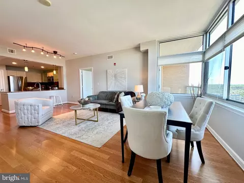 5750 Bou Ave #1216, Rockville, MD 20852